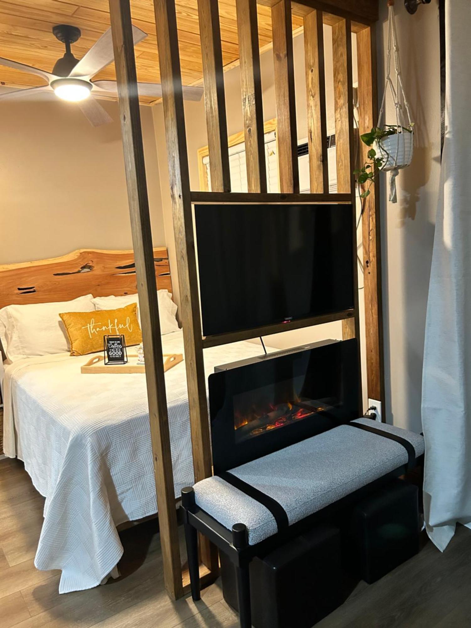 Sweet Tiny Cabin 탬파 외부 사진